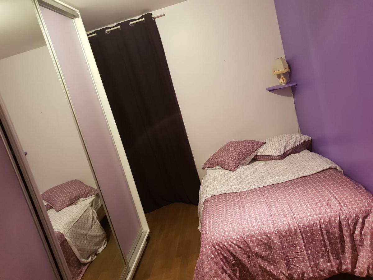 Joli Appartement A Montargis Exterior foto