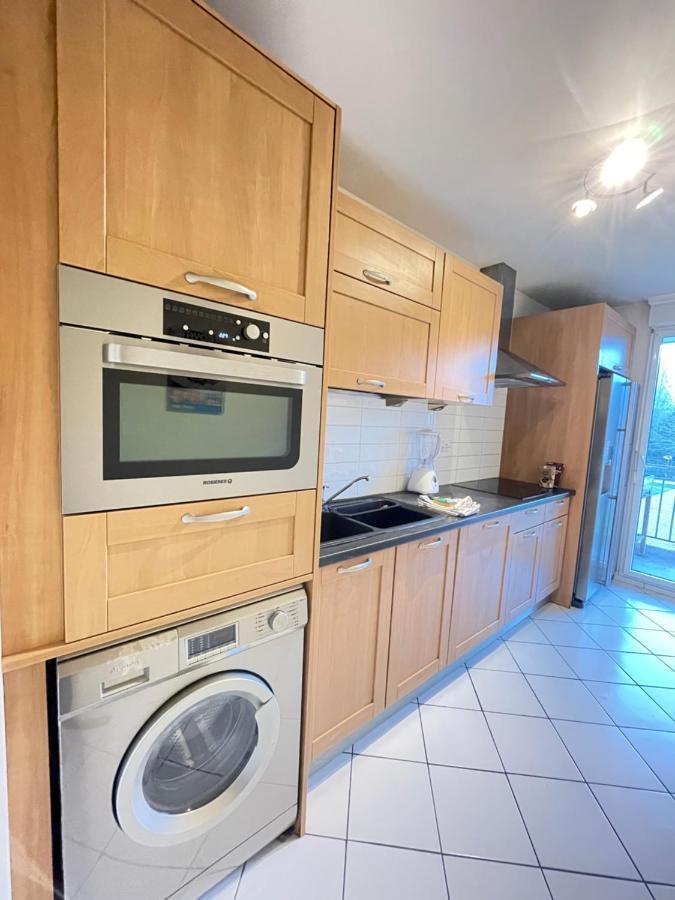 Joli Appartement A Montargis Exterior foto